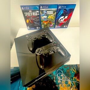 PlayStation 4 - Two Controllers - 3 games - all cords